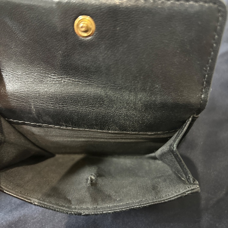 ボーイシャネル マトラッセ ココマーク スモールフラップ コンパクトウォレット（古着・ファッション）の商品画像 - 査定依頼日：2025年11月14日 - 最高査定価格：40,000円