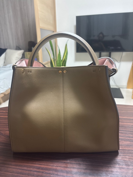 ピーカブー（ブランドバッグ）の商品画像 - 査定依頼日：2025年9月2日 - 最高査定価格：200,000円