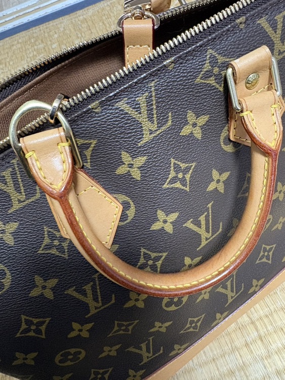 ルイビトン　アルマ（ブランドバッグ）の商品画像 - 査定依頼日：2026年3月12日 - 最高査定価格：66,000円