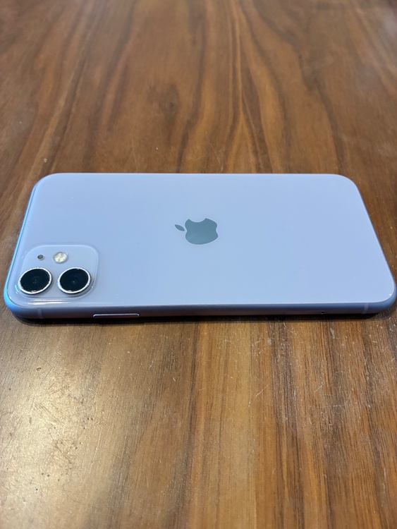 iPhone11 64GB SIMフリー（スマホ）の商品画像 - 査定依頼日：2026年3月26日 - 最高査定価格：19,000円