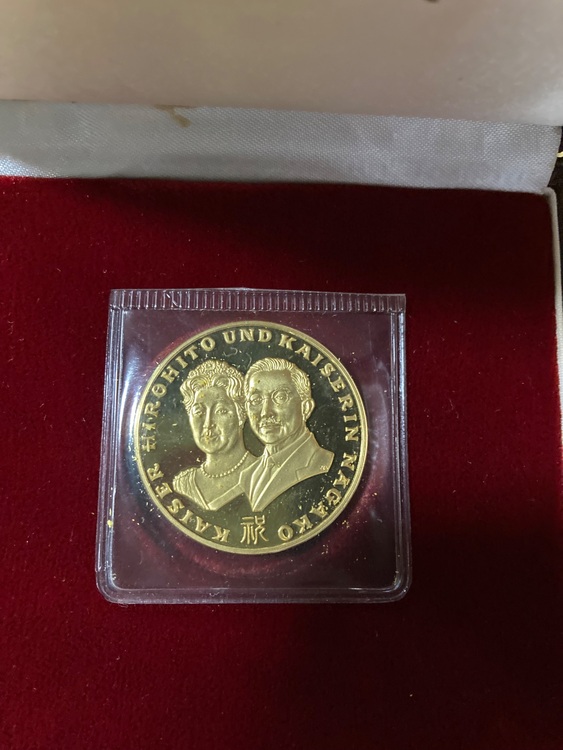 天皇即位金貨（金・貴金属）の商品画像 - 査定依頼日：2025年8月15日 - 最高査定価格：416,300円