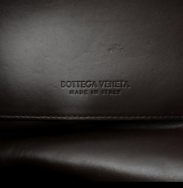 666511 ビーク ラージ レザー ショルダー トートバッグ（ブランドバッグ）の商品画像 - 査定依頼日：2025年9月3日 - 最高査定価格：80,000円