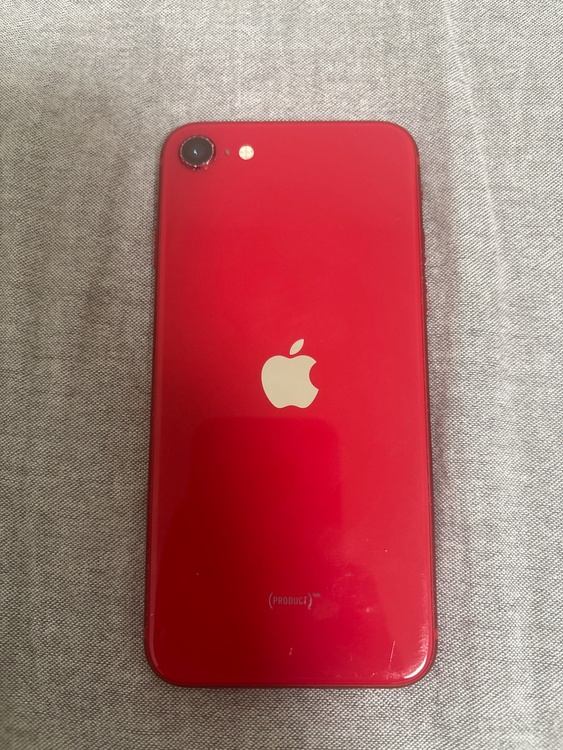 iPhoneSE 64GB docomo（スマホ）の商品画像 - 査定依頼日：2026年3月17日 - 最高査定価格：5,000円