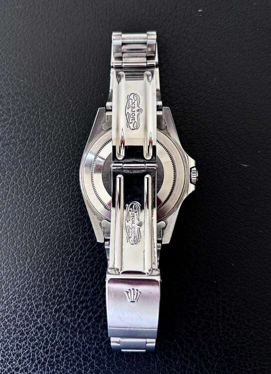 ロレックス エクスプローラー 1657（高級時計）の商品画像 - 査定依頼日：2025年5月25日 - 最高査定価格：960,000円