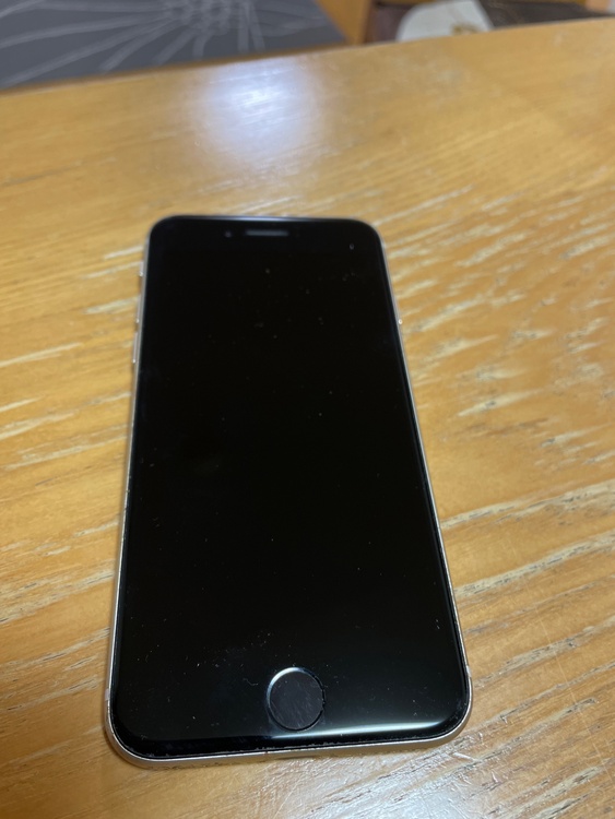 A2782（スマホ）の商品画像 - 査定依頼日：2026年1月24日 - 最高査定価格：35,000円