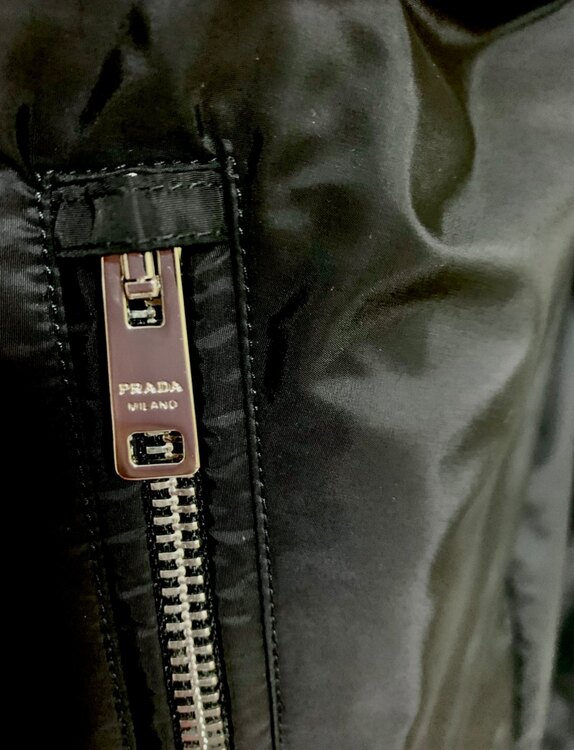 ナイロンブルゾン29Z597F0002NERO（古着・ファッション）の商品画像 - 査定依頼日：2025年4月19日 - 最高査定価格：8,000円