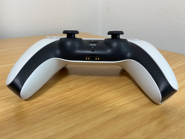 PS5（ゲーム機本体・ゲームソフト）の商品画像 - 査定依頼日：2026年1月5日 - 最高査定価格：30,000円