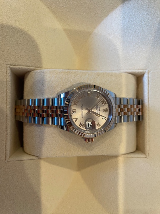 ロレックス デイトジャスト model 279171  （高級時計）の商品画像 - 査定依頼日：2026年1月30日 - 最高査定価格：1,880,000円