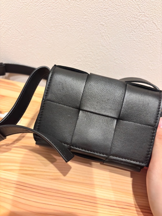 ボッテガ・ヴェネタ  （ブランドバッグ）の商品画像 - 査定依頼日：2025年8月28日 - 最高査定価格：70,000円