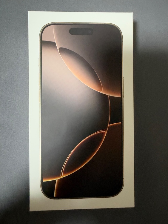 iPhone iPhone 16 Pro 128GB SIMフリー（スマホ）の商品画像 - 査定依頼日：2026年9月19日 - 最高査定価格：107,500円