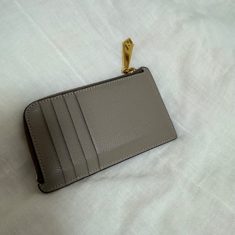 フェンディ  （ブランドバッグ）の商品画像 - 査定依頼日：2025年9月3日 - 最高査定価格：22,000円