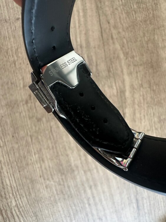 ウブロ クラシックフュージョン （高級時計）の商品画像 - 査定依頼日：2025年5月4日 - 最高査定価格：700,000円