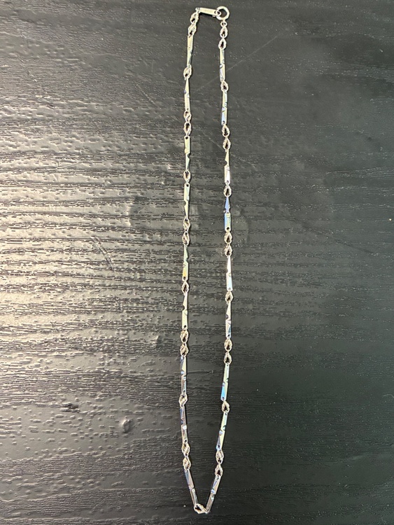 プラチナネックレス（金・貴金属）の商品画像 - 査定依頼日：2026年3月21日 - 最高査定価格：170,000円