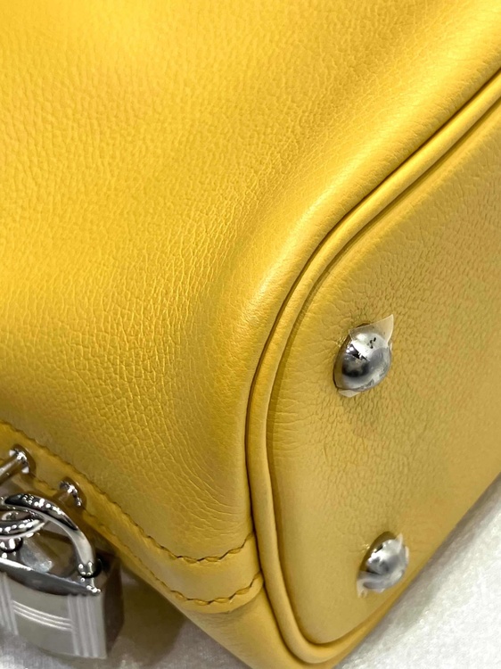 ボリード1923 25（ブランドバッグ）の商品画像 - 査定依頼日：2026年4月3日 - 最高査定価格：600,000円