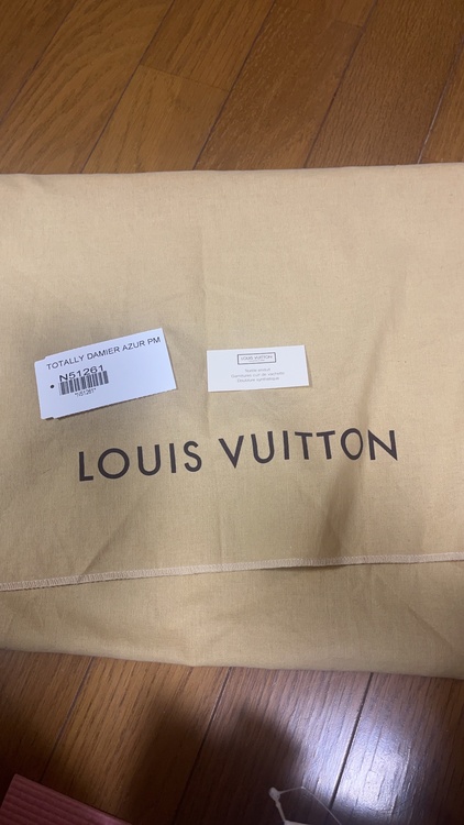 ダミエアズール（ブランドバッグ）の商品画像 - 査定依頼日：2025年12月28日 - 最高査定価格：50,000円