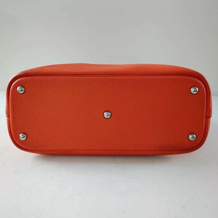 ボリード 31（ブランドバッグ）の商品画像 - 査定依頼日：2025年4月11日 - 最高査定価格：300,000円