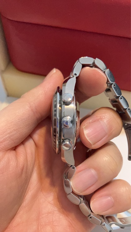 オメガ スピードマスター 3510.5（高級時計）の商品画像 - 査定依頼日：2025年12月26日 - 最高査定価格：380,000円