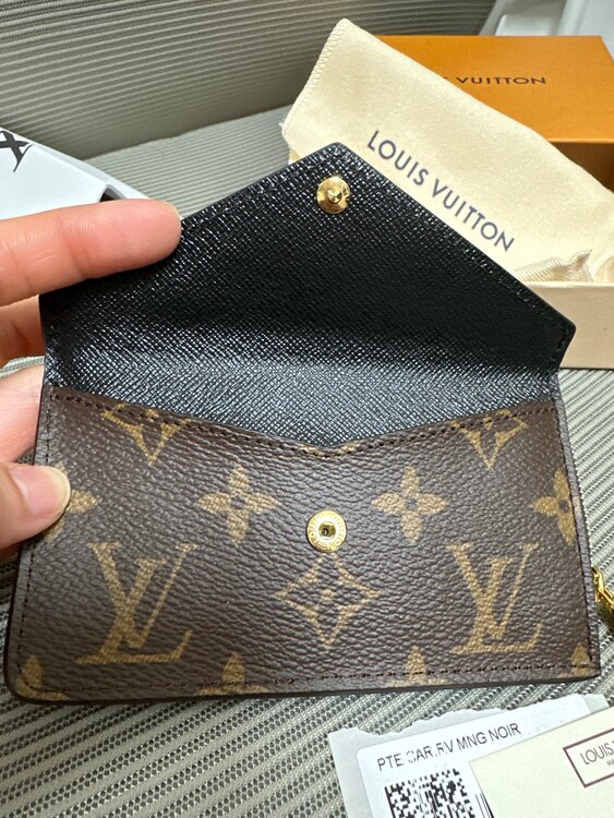 M69431（ブランド財布・小物）の商品画像 - 査定依頼日：2025年2月7日 - 最高査定価格：25,000円