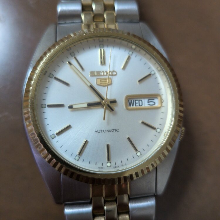 SEIKO 7S26 0500（美術品・骨董品）の商品画像 - 査定依頼日：2026年2月27日 - 最高査定価格：30,000円