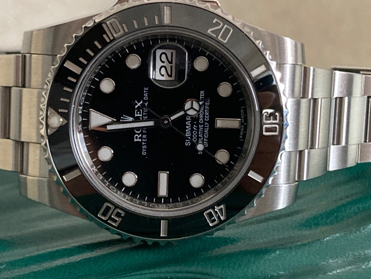 サブマリーナデイト（高級時計）の商品画像 - 査定依頼日：2026年1月22日 - 最高査定価格：1,770,000円