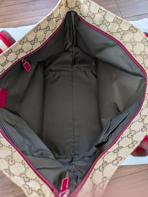 GUCCI　鞄（ブランドバッグ）の商品画像 - 査定依頼日：2026年5月2日 - 最高査定価格：40,000円