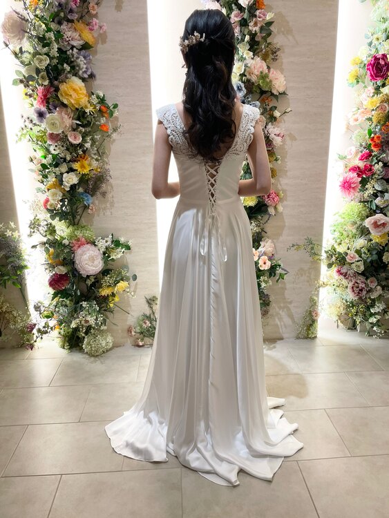 ウエディングドレス（古着・ファッション）の商品画像 - 査定依頼日：2025年2月20日 - 最高査定価格：500円