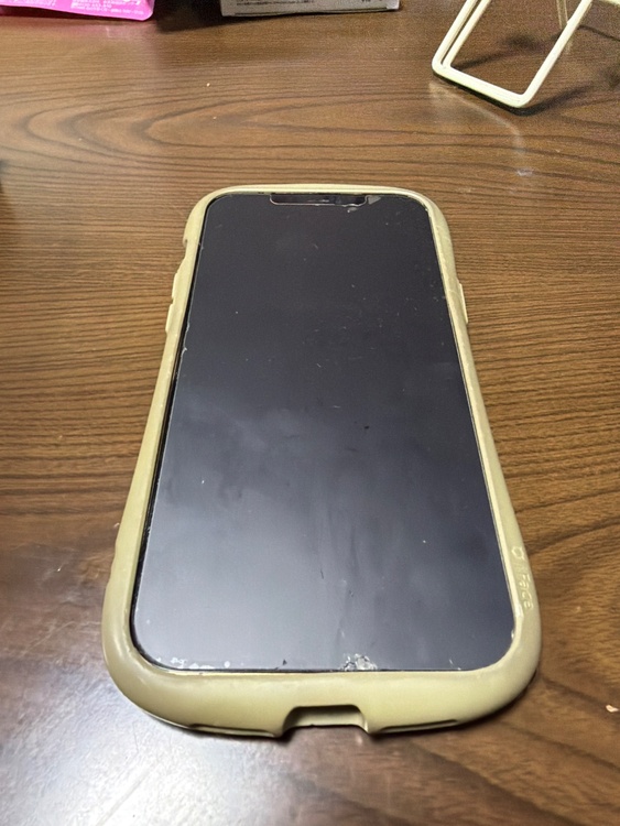 iPhone（スマホ）の商品画像 - 査定依頼日：2026年3月1日 - 最高査定価格：41,000円