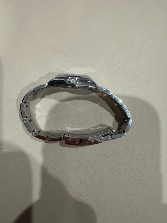 オイスターパーペチュアル（高級時計）の商品画像 - 査定依頼日：2025年5月11日 - 最高査定価格：335,000円