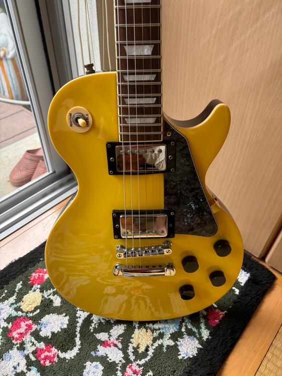 レスポール（ピアノ・楽器・PA機材）の商品画像 - 査定依頼日：2025年10月8日 - 最高査定価格：2,000円