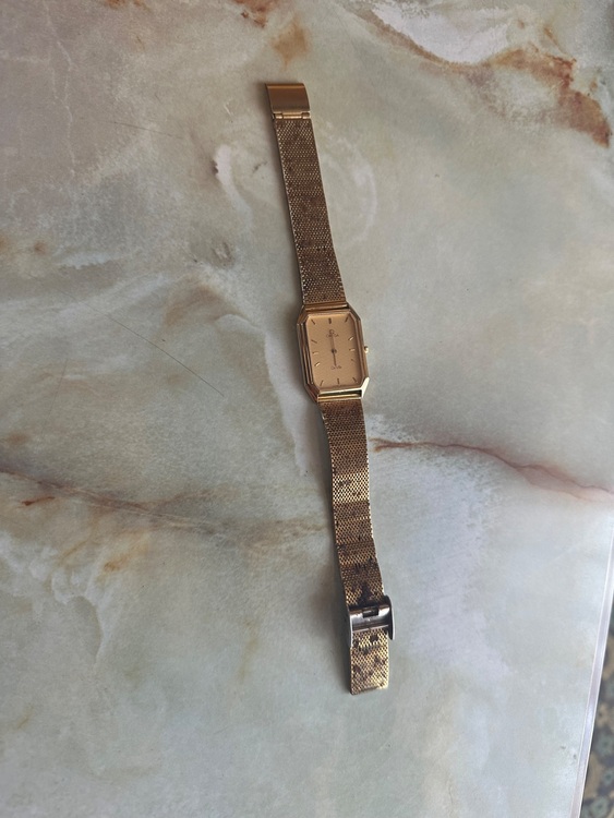 クォーツ（高級時計）の商品画像 - 査定依頼日：2025年7月16日 - 最高査定価格：15,000円