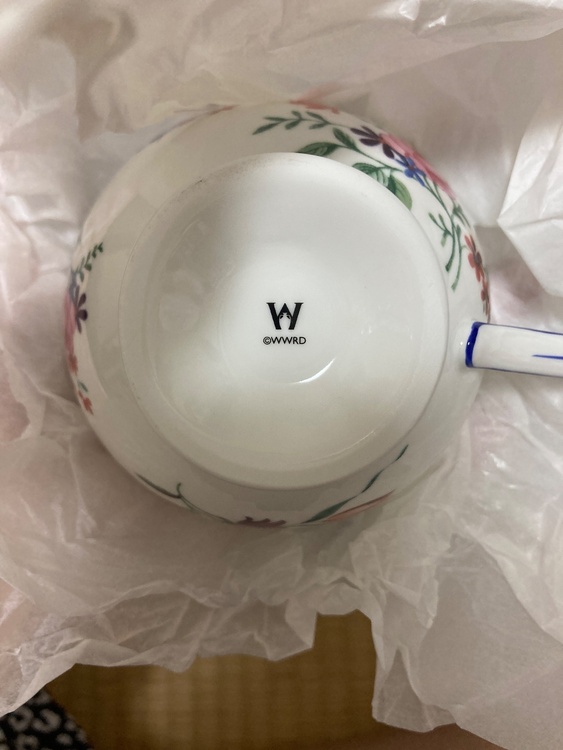 WEDGWOODティーカップ（古着・ファッション）の商品画像 - 査定依頼日：2026年7月11日 - 最高査定価格：1,000円