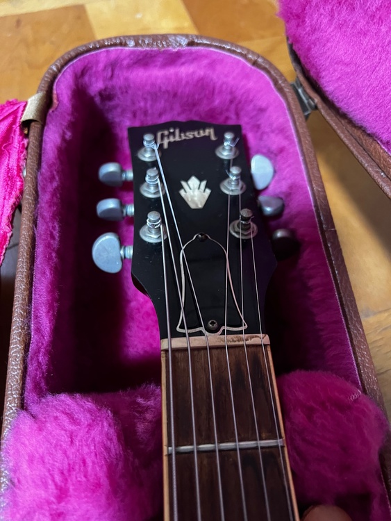 ES-335 Dot（ピアノ・楽器・PA機材）の商品画像 - 査定依頼日：2026年5月4日 - 最高査定価格：270,000円
