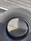 タイヤのみ4本（カー用品）の商品画像 - 査定依頼日：2026年4月22日 - 最高査定価格：5,000円