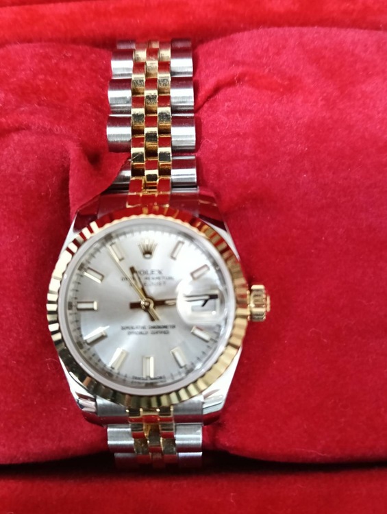 レディース（高級時計）の商品画像 - 査定依頼日：2025年12月18日 - 最高査定価格：1,080,000円