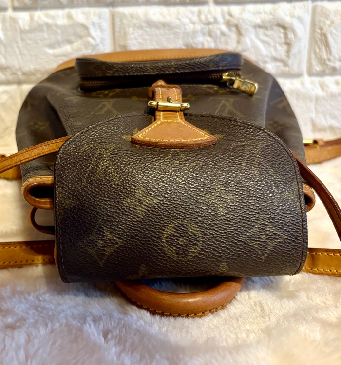 ルイヴィトン モンスリ ミニ モノグラム リュック SP0947（ブランドバッグ）の商品画像 - 査定依頼日：2026年4月8日 - 最高査定価格：100,000円