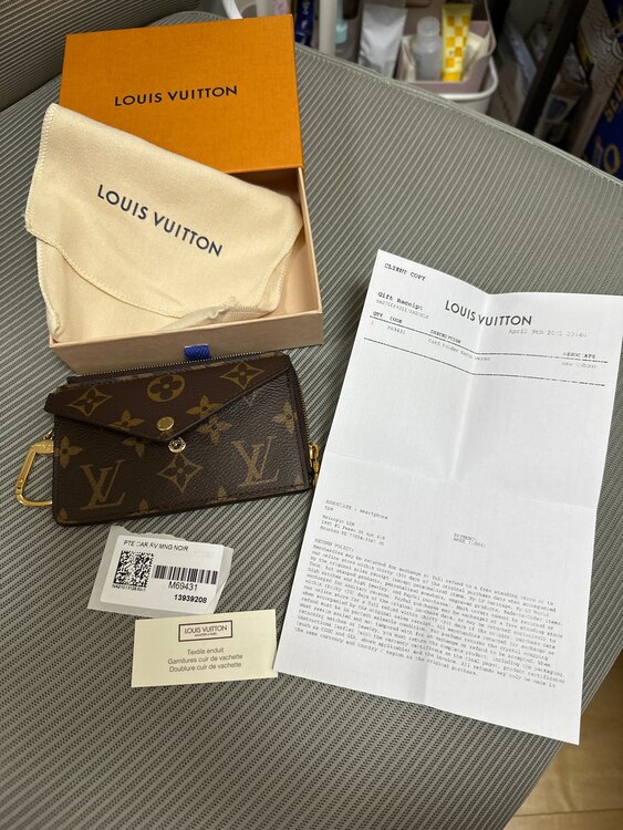 M69431（ブランド財布・小物）の商品画像 - 査定依頼日：2025年2月7日 - 最高査定価格：25,000円