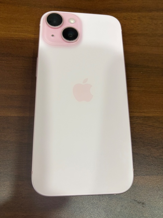 ・iPhone 15 ・カラー：ピンク ・容量：128GB ・SIMロックなし（SIMフリー） ・バッテリー最大容量：83% ・充放電回数：919回 ・動作確認済み（スマホ）の商品画像 - 査定依頼日：2026年7月17日 - 最高査定価格：63,000円