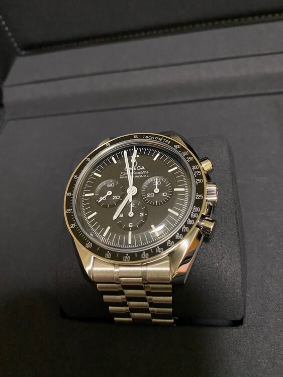 オメガスピードマスタープロフェッショナルムーンウォッチ　コーアクシャルマスターク（高級時計）の商品画像 - 査定依頼日：2025年5月16日 - 最高査定価格：780,000円