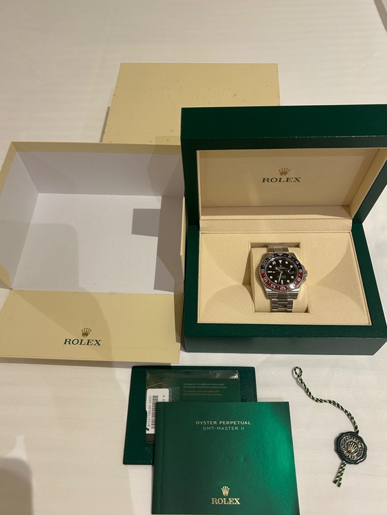 126710BLRO（高級時計）の商品画像 - 査定依頼日：2026年3月5日 - 最高査定価格：3,900,000円