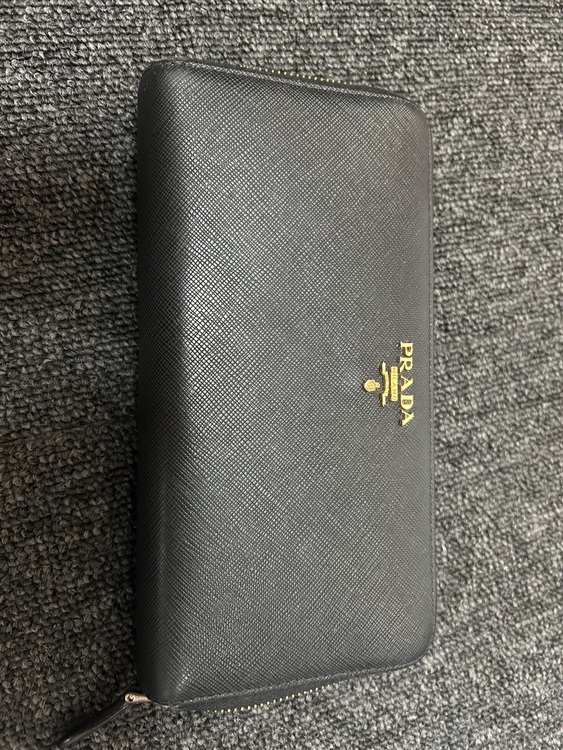 サフィアーノ（ブランド財布・小物）の商品画像 - 査定依頼日：2025年10月18日 - 最高査定価格：4,000円