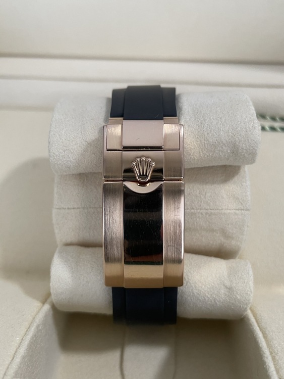 ヨットマスター（高級時計）の商品画像 - 査定依頼日：2026年4月4日 - 最高査定価格：4,100,000円