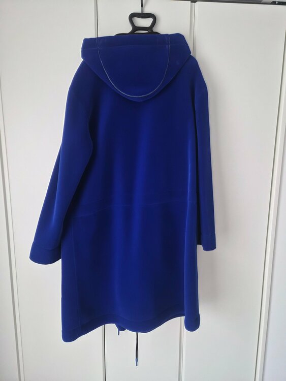 ロングコート（古着・ファッション）の商品画像 - 査定依頼日：2026年3月28日 - 最高査定価格：2,000円