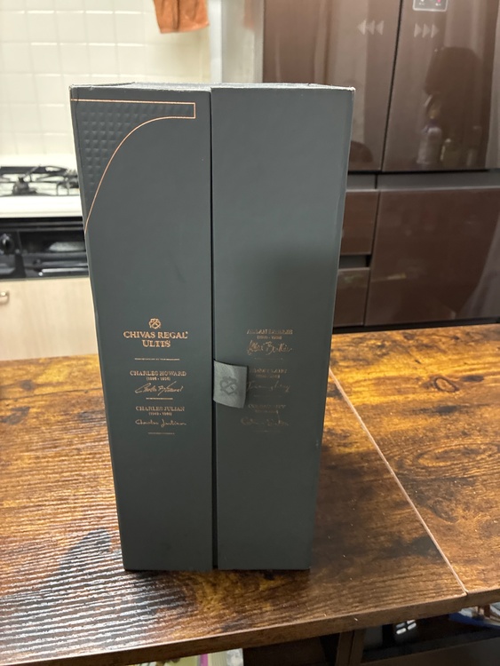 ULTIS（お酒）の商品画像 - 査定依頼日：2026年3月26日 - 最高査定価格：5,000円