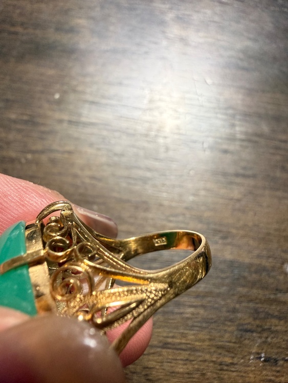 翡翠指輪（金・貴金属）の商品画像 - 査定依頼日：2025年12月11日 - 最高査定価格：200,000円