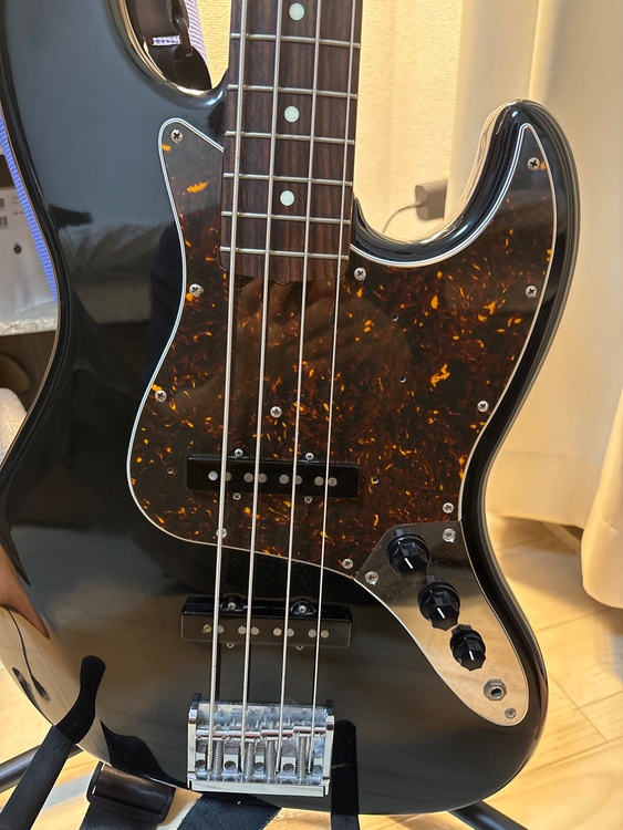 fender standard jazz bass（ピアノ・楽器・PA機材）の商品画像 - 査定依頼日：2026年7月13日 - 最高査定価格：35,000円