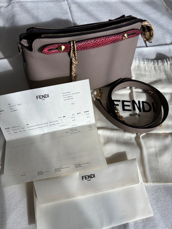 バイザウェイ　パイソン　限定品（ブランドバッグ）の商品画像 - 査定依頼日：2025年10月20日 - 最高査定価格：75,000円