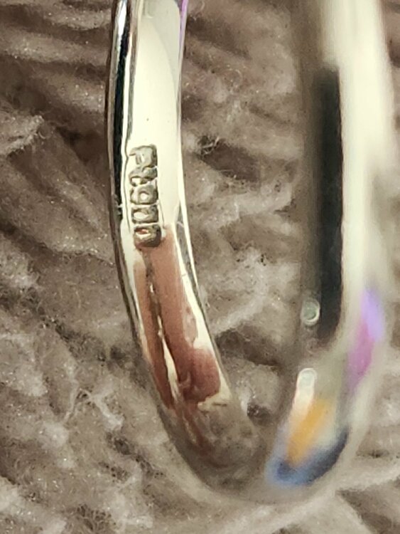 3石指輪（宝石）の商品画像 - 査定依頼日：2025年12月8日 - 最高査定価格：50,000円