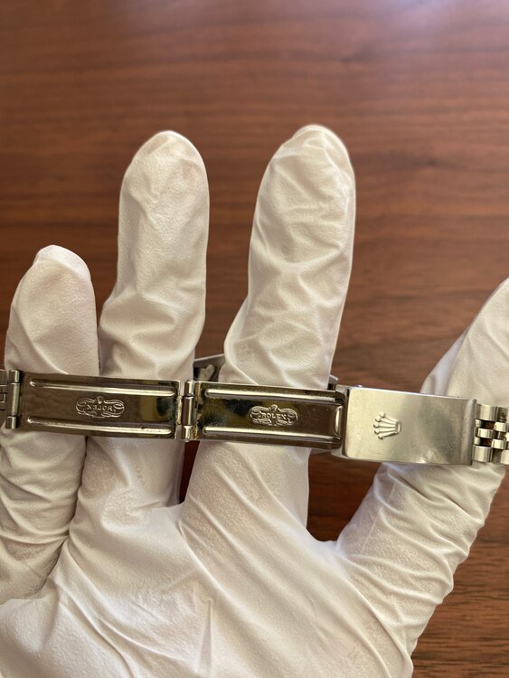 ピンクシェルテンポイント（高級時計）の商品画像 - 査定依頼日：2023年12月9日 - 最高査定価格：1,500,000円