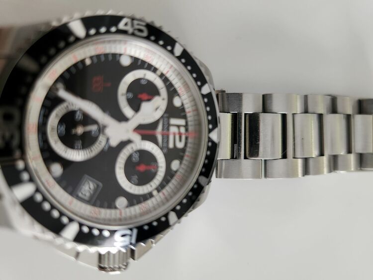 ロンジン ハイドロコンクエスト（高級時計）の商品画像 - 査定依頼日：2025年11月16日 - 最高査定価格：80,000円