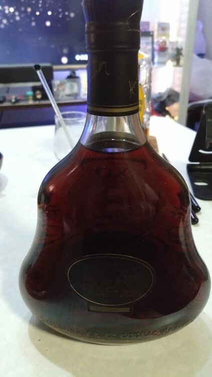 ヘネシーXO　未開封です（お酒）の商品画像 - 査定依頼日：2025年8月26日 - 最高査定価格：14,000円